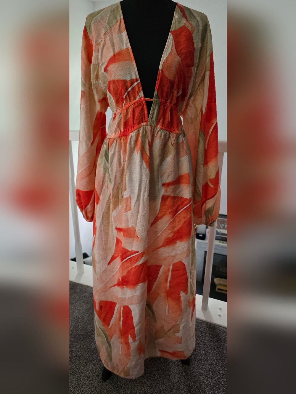 H&M Orange and Cream Watercolor V-Neck Long Sleeve Maxi Dress